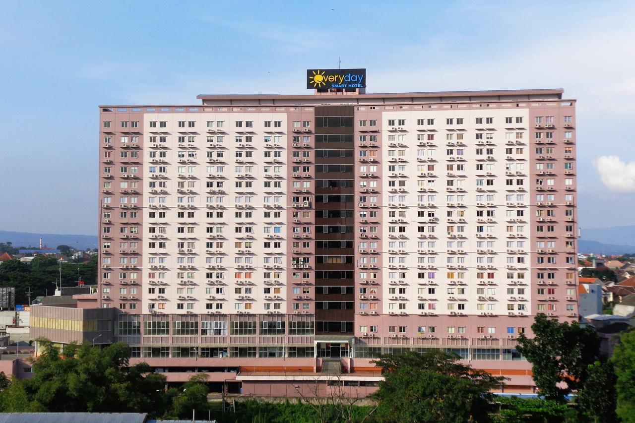 Everyday Smart Hotel - Malang Exterior foto